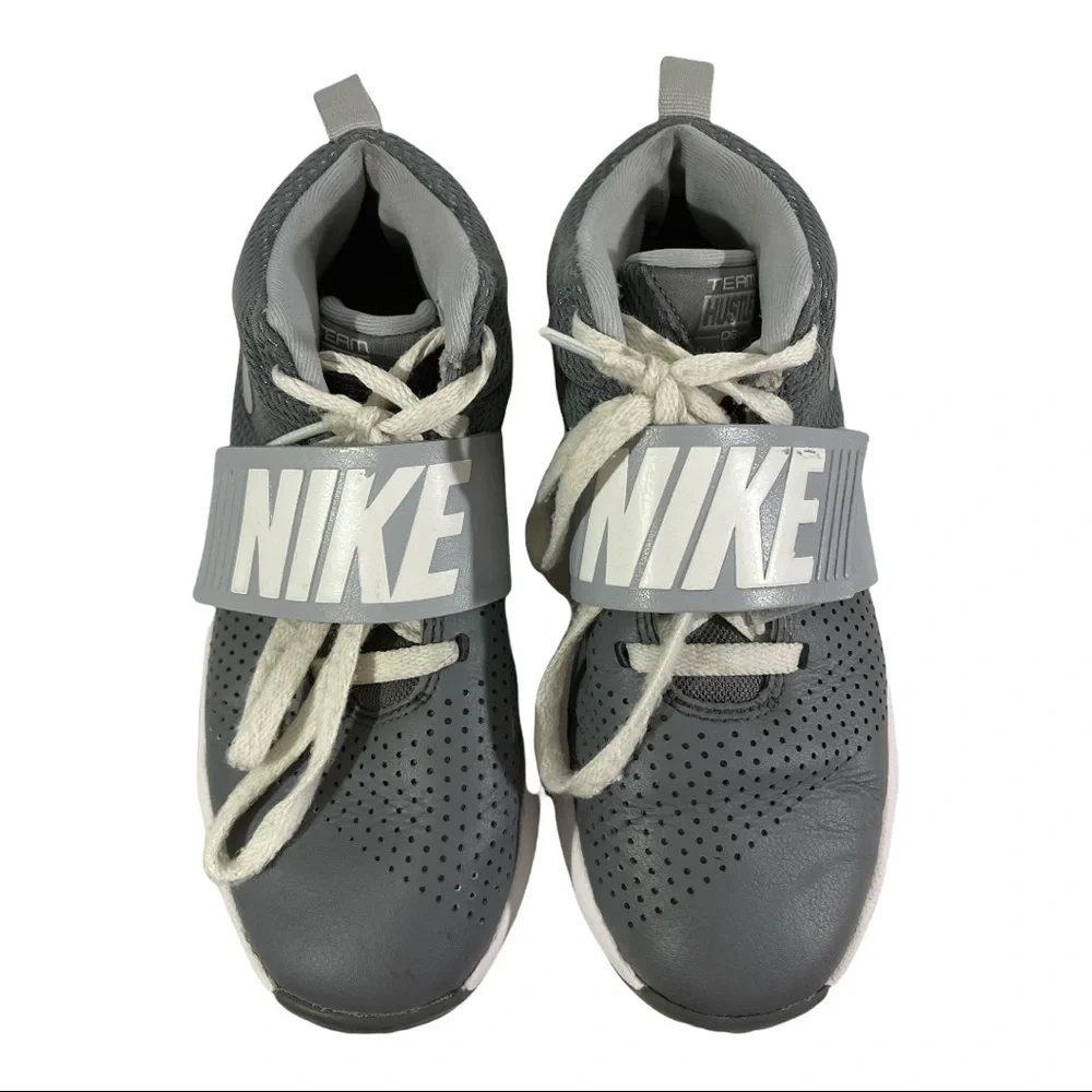 NIKE TEAM HUSTLE shoes - Picture 3 of 7